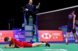 爱游戏在线-中国队轻取法国队，安赛龙关键制胜