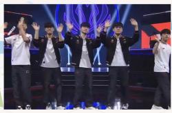 爱游戏APP-关于江苏队与湖北队的激烈较量引人期待的信息