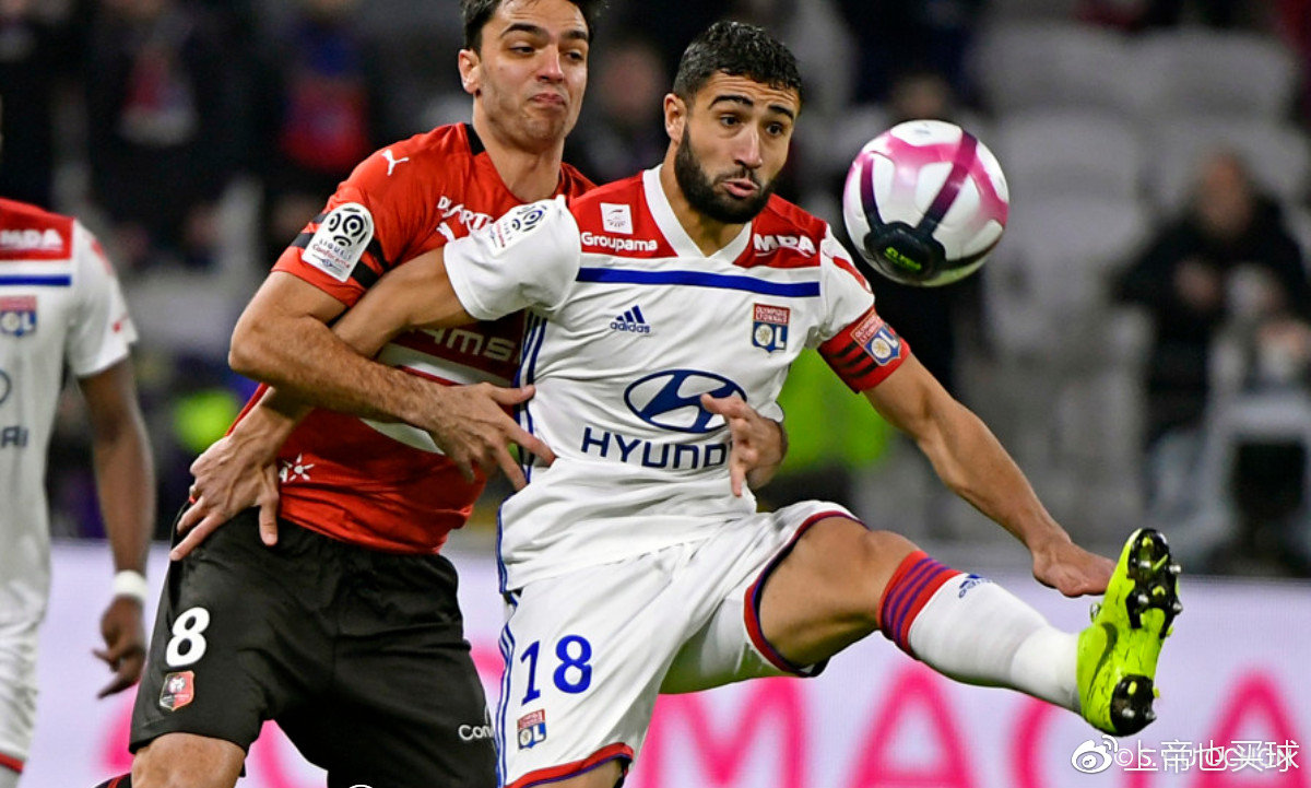 里昂主场未能取胜,近三轮联赛不胜 里昂主场未能取胜,近三轮联赛不胜