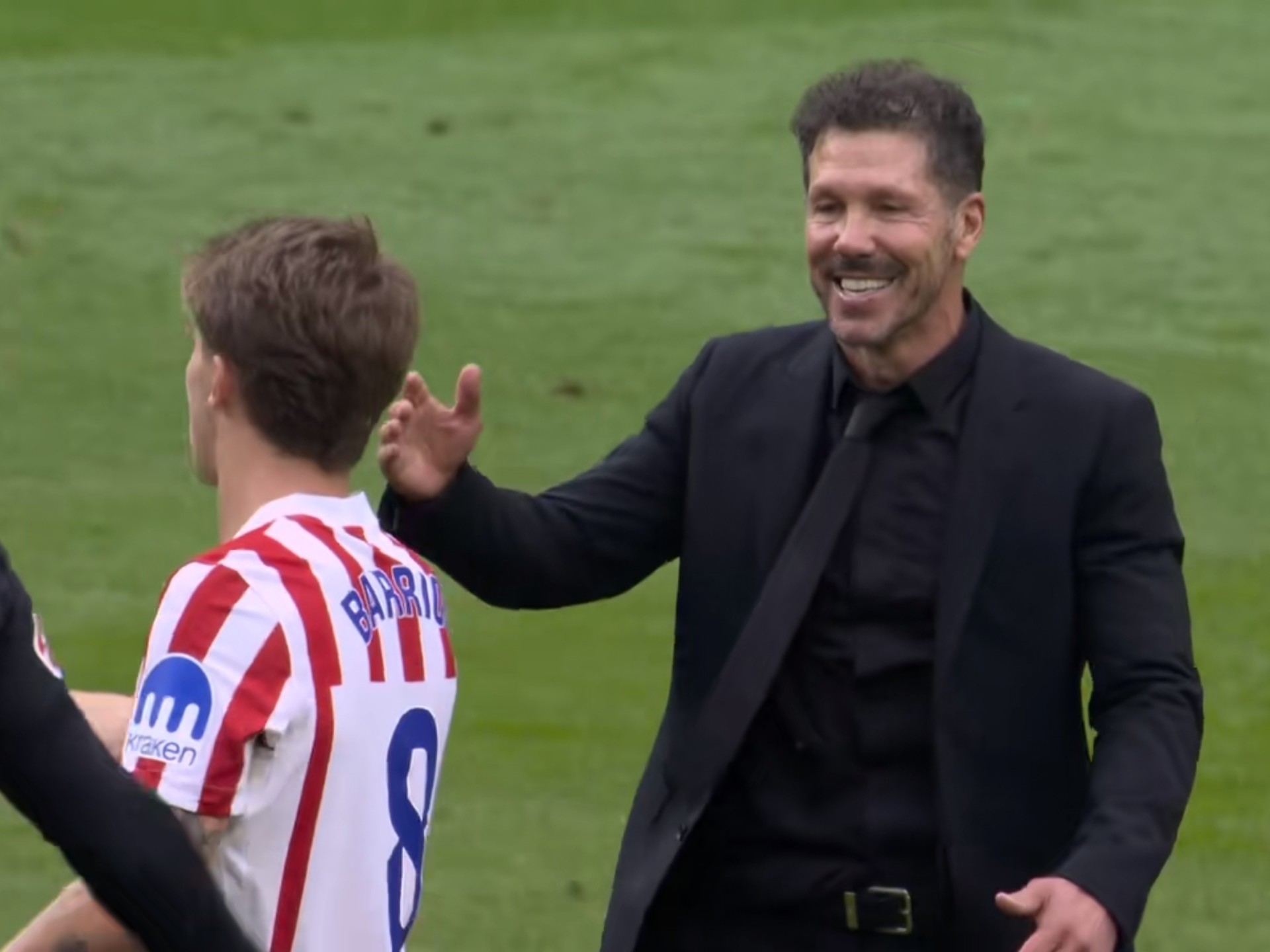 包含马德里竞技不敌对手，晋级岌岌可危的词条