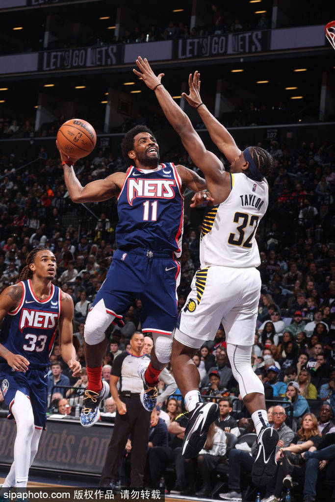 篮网B队轻取雄鹿B队，莫里斯三分雨点燃全场的简单介绍