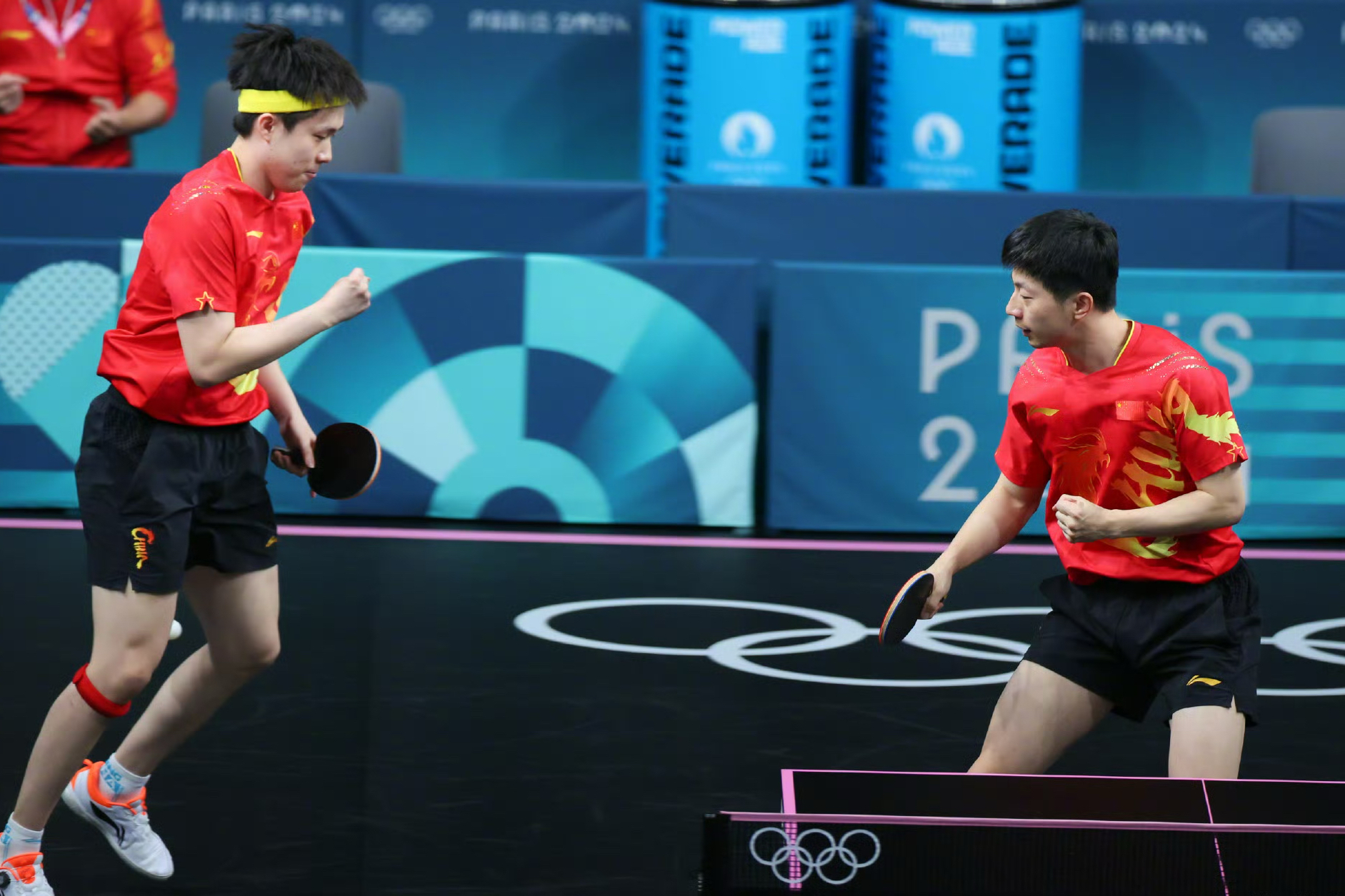 关于法国乒乓球队鏖战中国乒乓球队，奥恰洛夫高光表现的信息