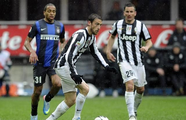 关于桑普多利亚队继续保持不败势头的信息