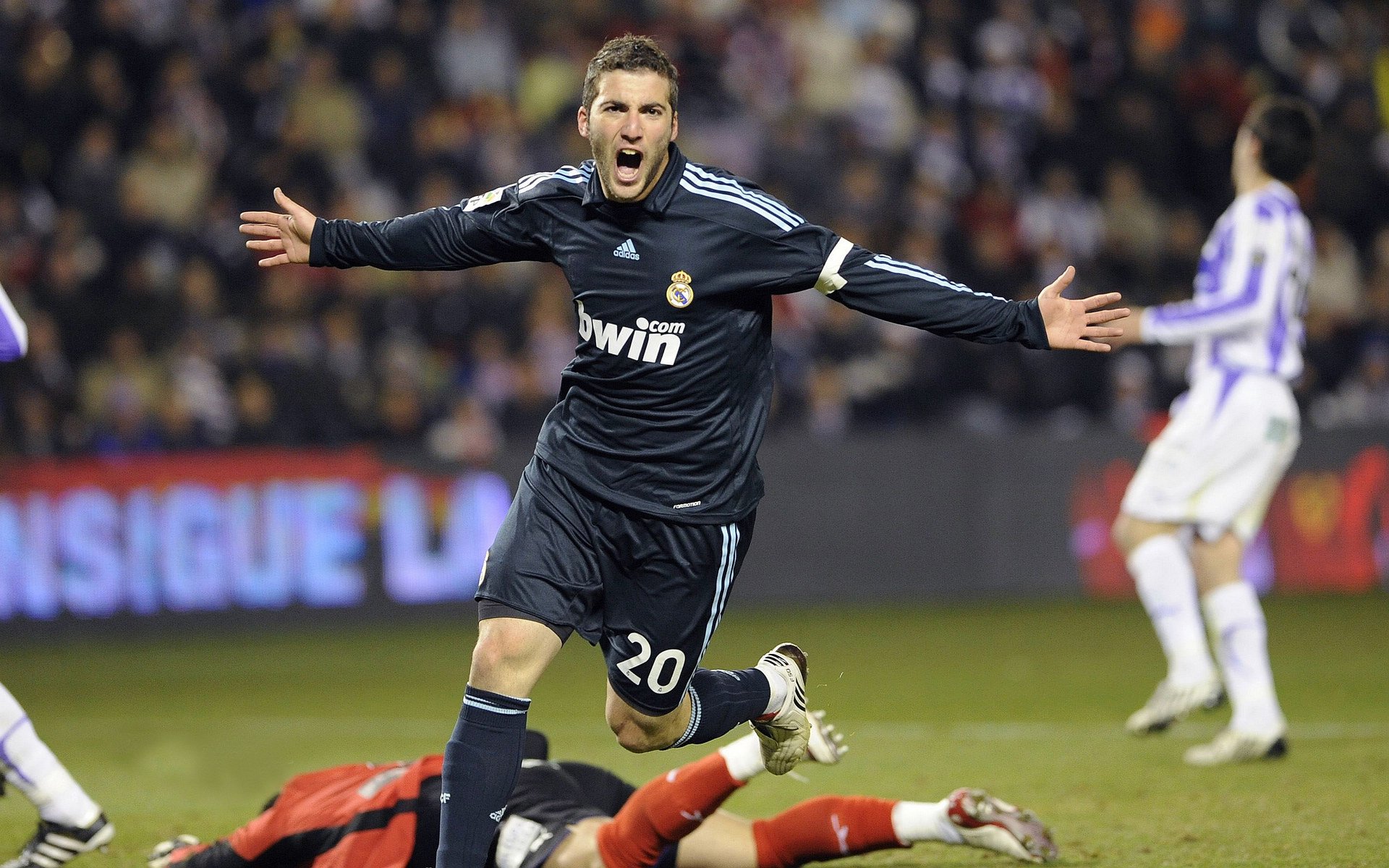 不灭的火焰，英格拉姆抢七封神，热火焚毁国王的冠军之路