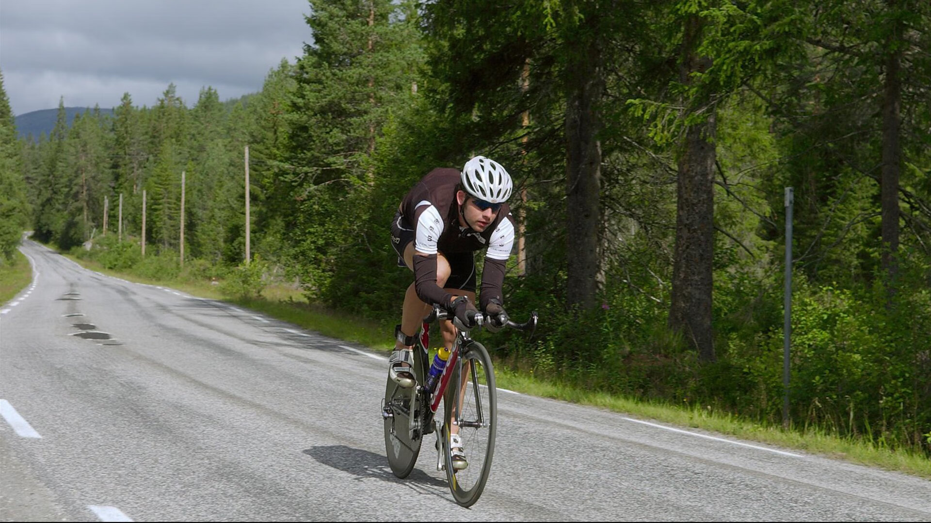 绿茵场上的林高远时刻，当德国战车以关键制胜力碾压法国雄鸡